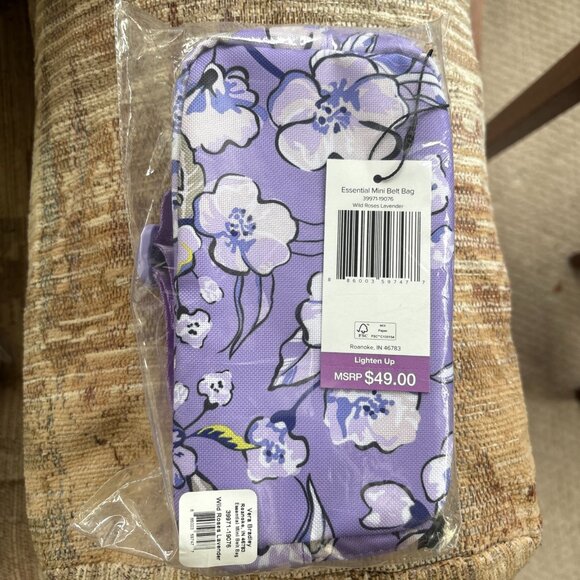 Vera Bradley Lighten Up Wild Roses Lavender Essential Belt Bag Fanny Pack NWT - Picture 3 of 8